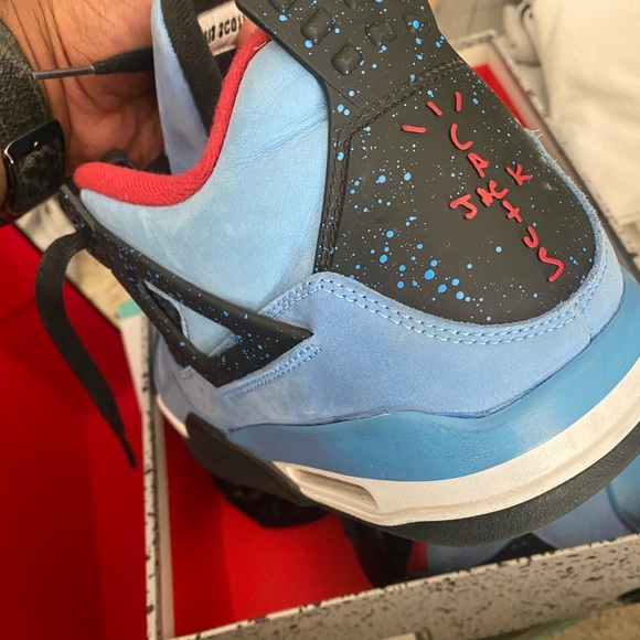 Jordan Travis Scott 4 - Picture 2 of 10
